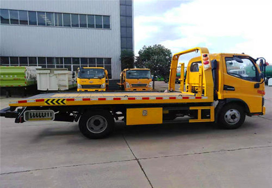 江淮駿鈴V7黃牌清障車(chē)側(cè)面圖