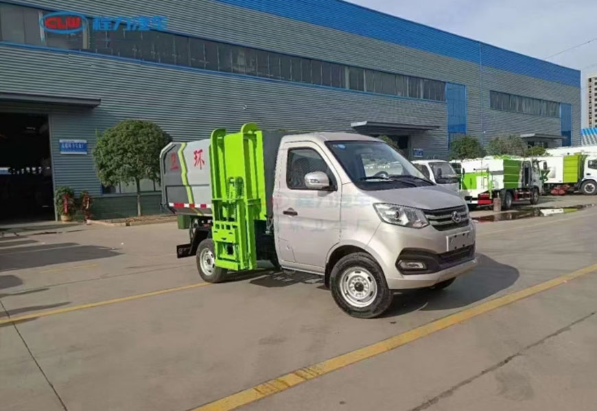 國六長(zhǎng)安側(cè)裝掛桶垃圾車