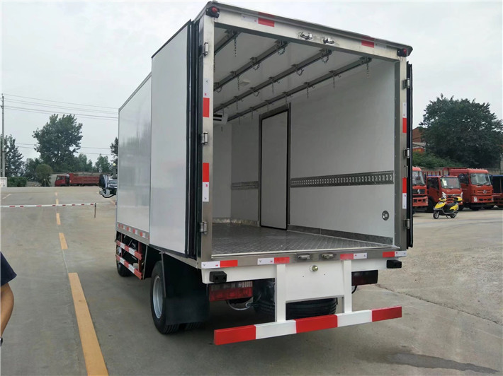 冷藏車在運輸過程中如何減少損耗?